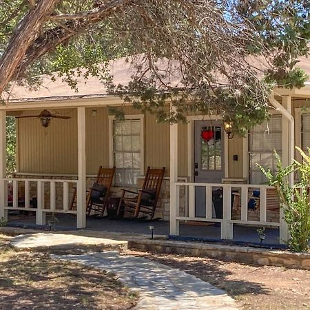 Meadow Creek Cottage Wimberley Eksteriør billede